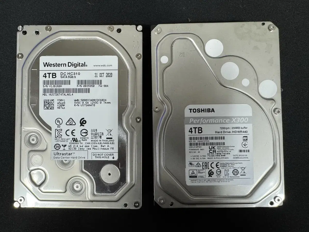 4TB HDD 2개